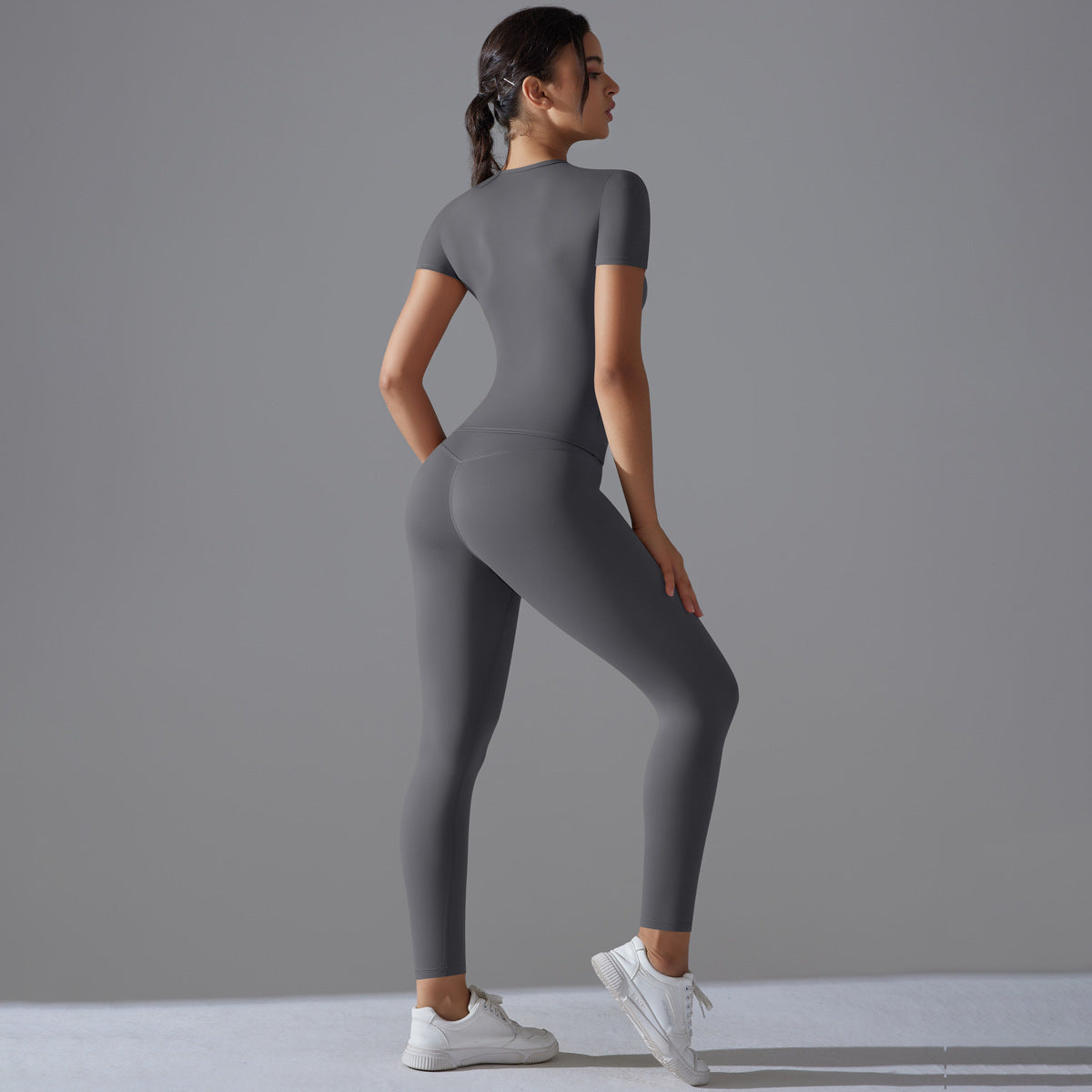 Women's Solid Color Quick-drying Yoga Clothes Short-sleeved Trousers Sports Suit